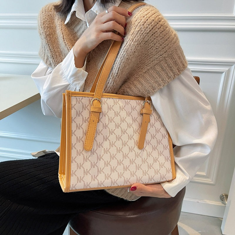 Tote Bag with Zip Closure FashionableZTS-CR