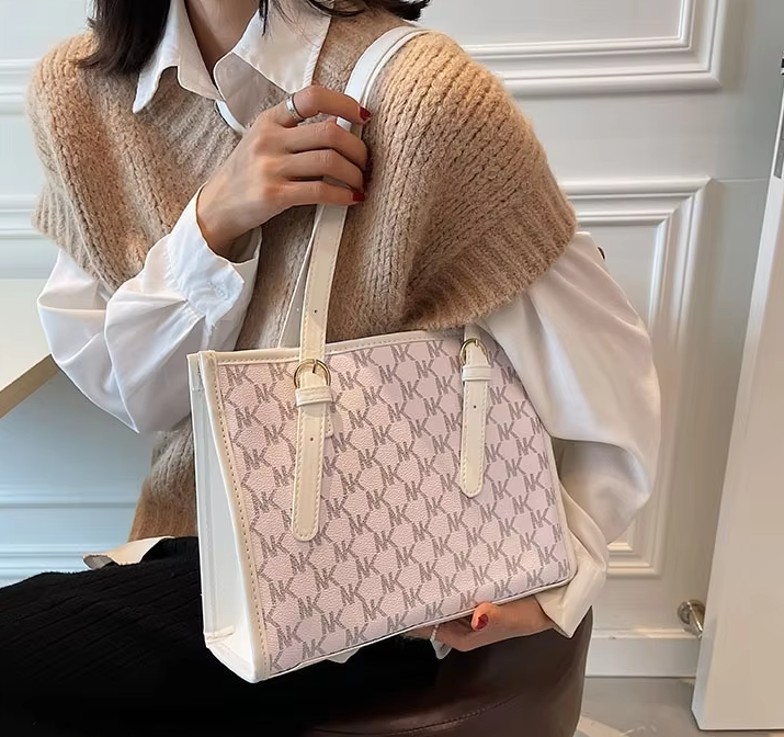 Tote Bag with Zip Closure FashionableZTS-CR