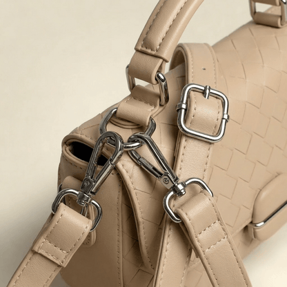 Handbag With Strap Premium Quailty Elegent Design  ZTS-CR-131