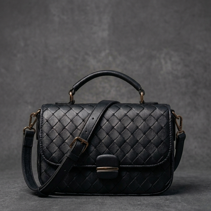 Handbag With Strap Premium Quailty Elegent Design  ZTS-CR-131
