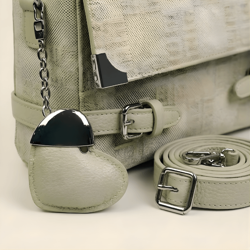 Handbag Luxury Textured Ladies Heart Charm ZTS-CR-133