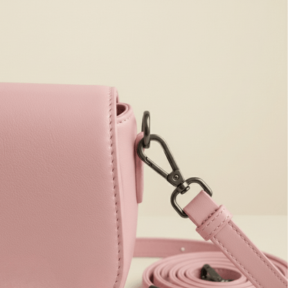 Chic Tan Structured Handbag – Zeenat Styles ZTS-CR-138