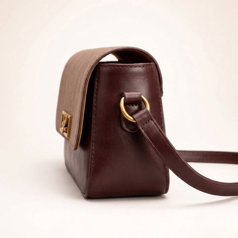 Crossbody Gold Chain, Metal Logo, Flap Closure ZTS-CR-120