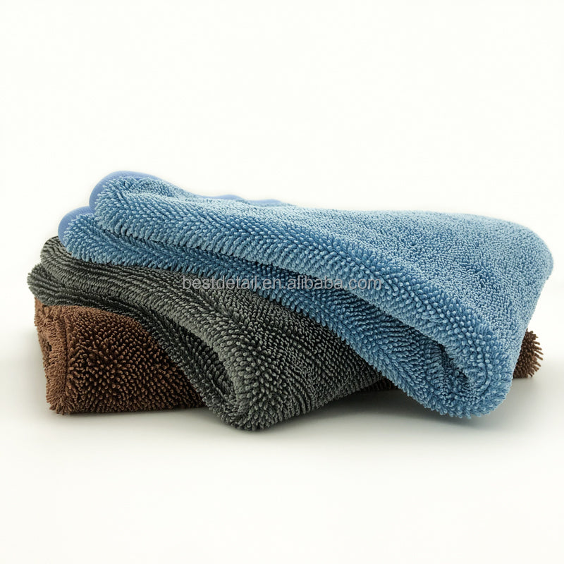 Premium Microfiber Car Detailing Towels – Ultra Absorbent & Scratch-Free