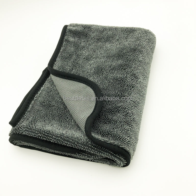 Premium Microfiber Car Detailing Towels – Ultra Absorbent & Scratch-Free